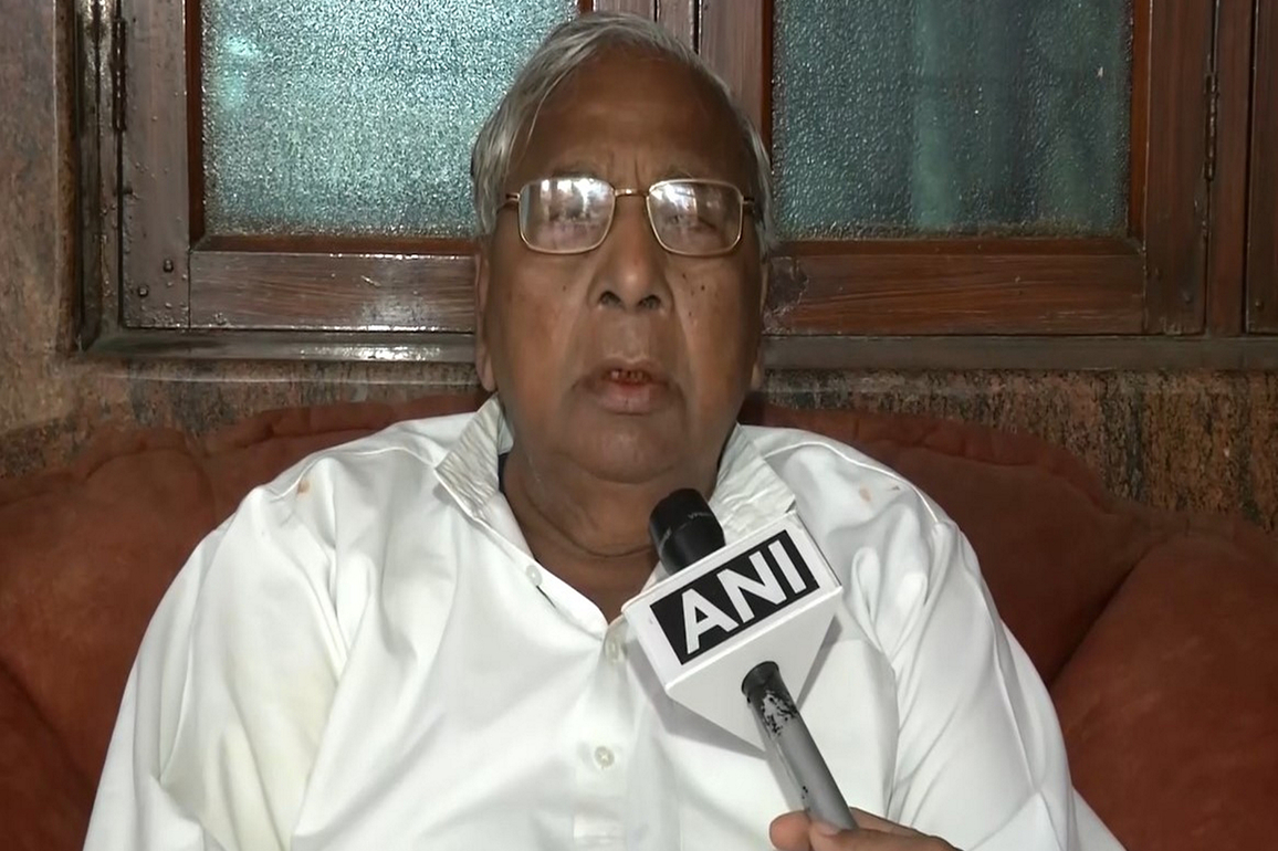 "BJP is politicising the issue": Congress leader V Hanumantha Rao on Rahul Gandhi's Indore visit