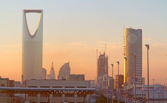 Arabia saudi expatriates in Living in