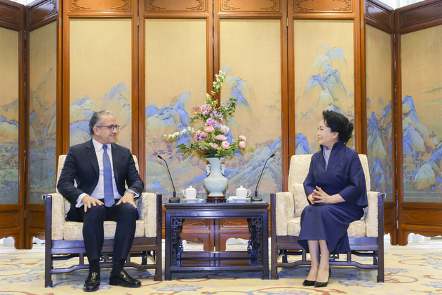 CHINA-BEIJING-PENG LIYUAN-UNESCO CHIEF-MEETING (CN)
