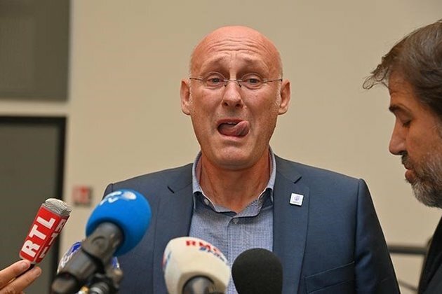 French rugby chief Laporte in tears after police custody ends
