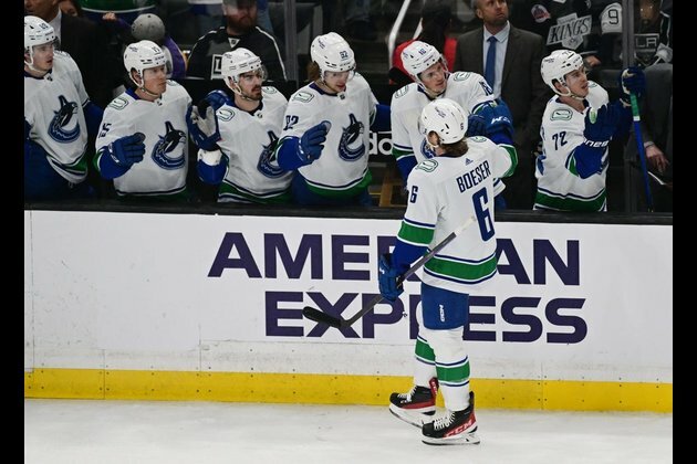 Canucks aim to win season series with Ducks