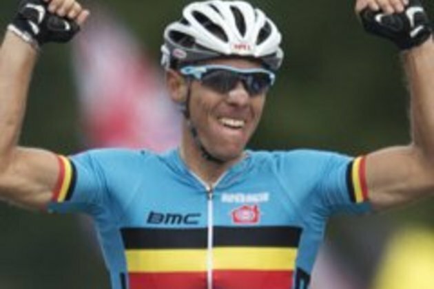 Veteran Gilbert wins Paris-Roubaix