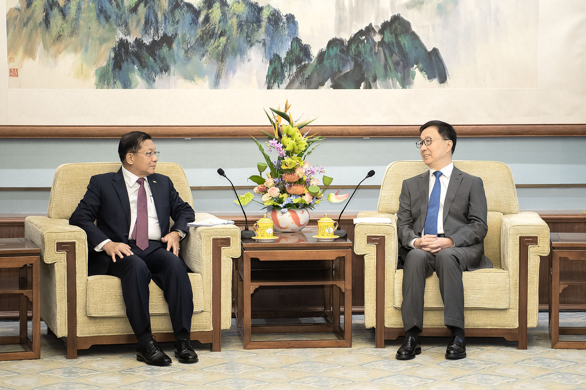 CHINA-BEIJING-HAN ZHENG-MYANMAR-ACTING PRESIDENT-MEETING (CN)
