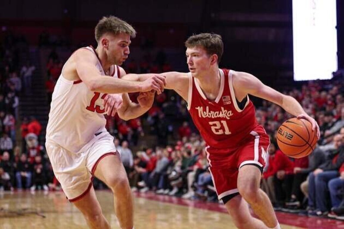 No. 7 Nebraska deals with adversity, seeks salve in skidding Northwestern