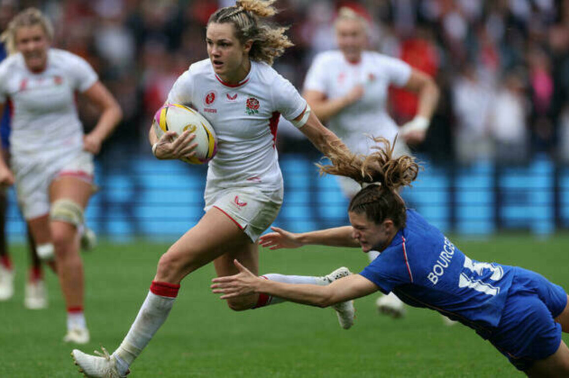 England grind down France to reach World Cup final