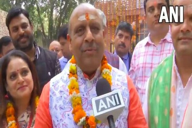 Delhi Assembly Speaker Vijender Gupta extends Mahashivratri greetings, lauds Maha Kumbh arrangements
