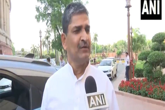 "Govt wants to take this country towards civil war": Congress' Mohammad Jawed slams BJP over Waqf Amendment Bill