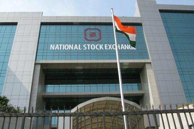 Equity indices close in the green, Cipla gains 9.5 pc