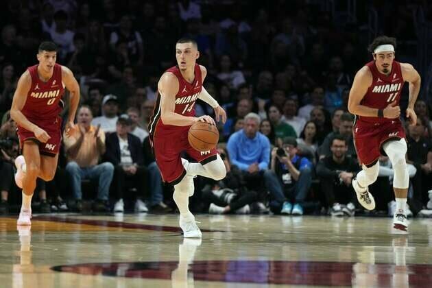 Heat's Norman Powell, Tyler Herro continue learning experience vs. Pistons