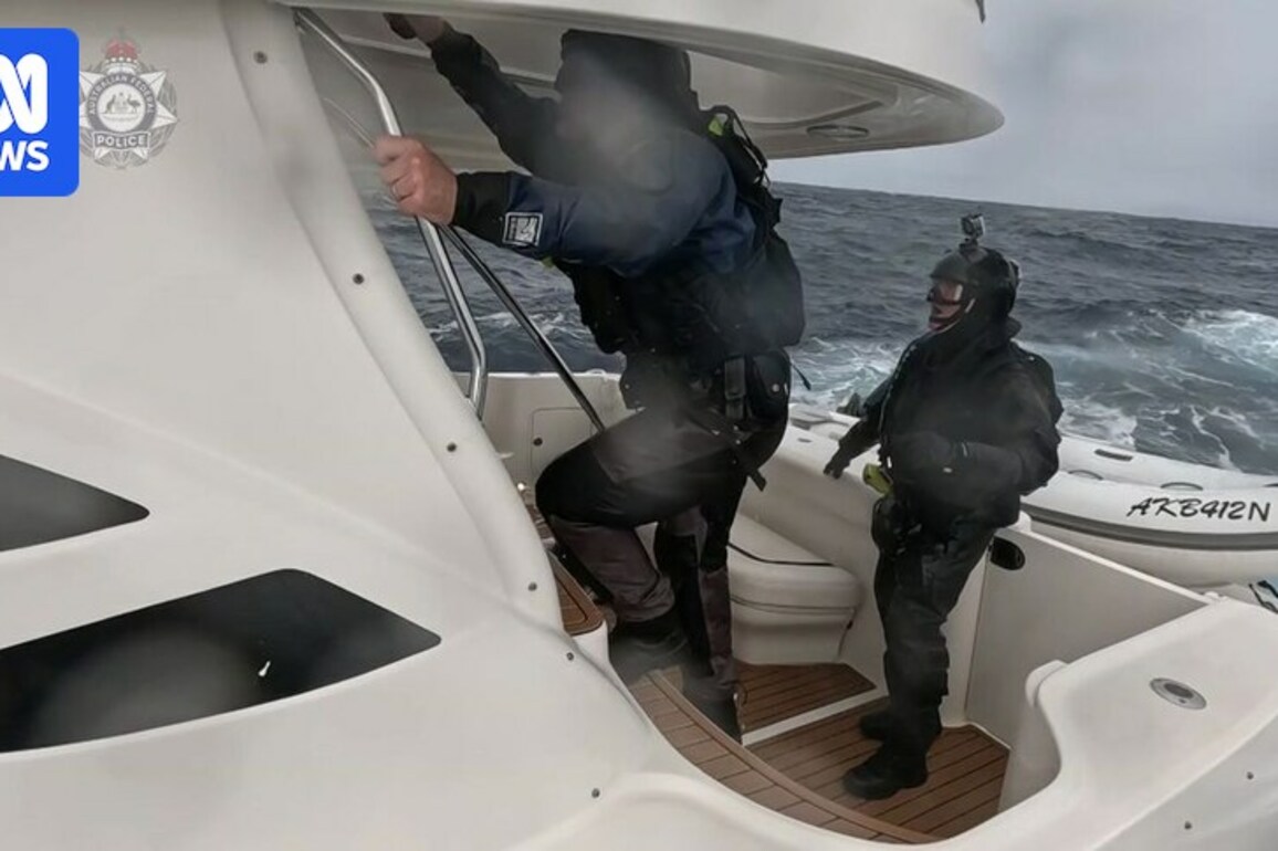 Dramatic drug raid on boat off Mid North Coast