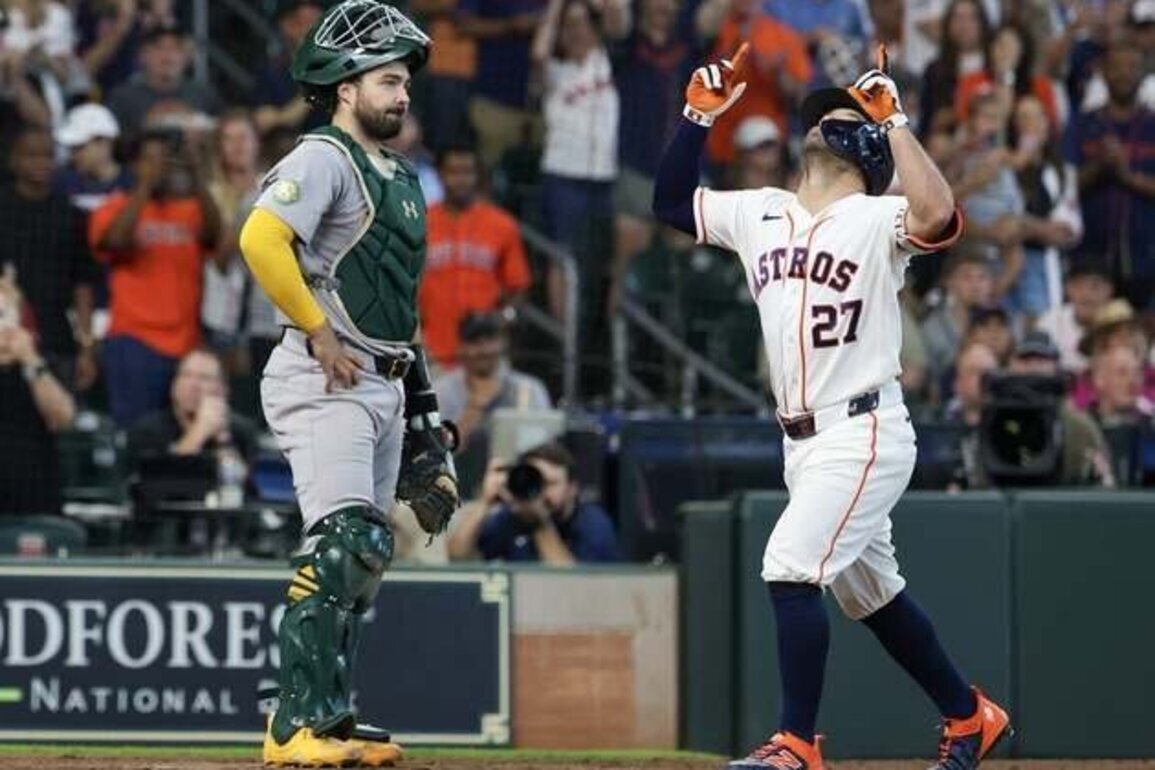 Yordan Alvarez blast powers Astros to big win over Athletics