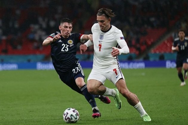 Lacklustre England held as resilient Scotland make their point