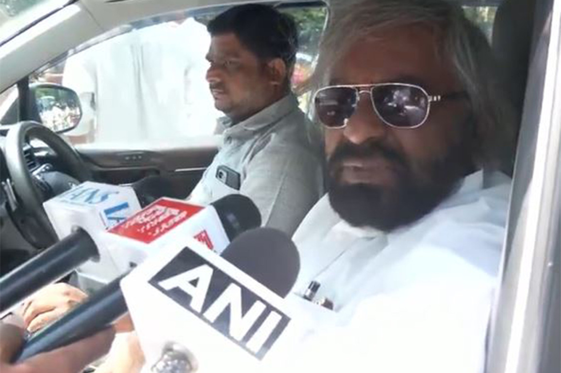 "Dharmendra Pradhan should resign": Karnataka Minister Eshwar Khandre on NEET UG paper leak