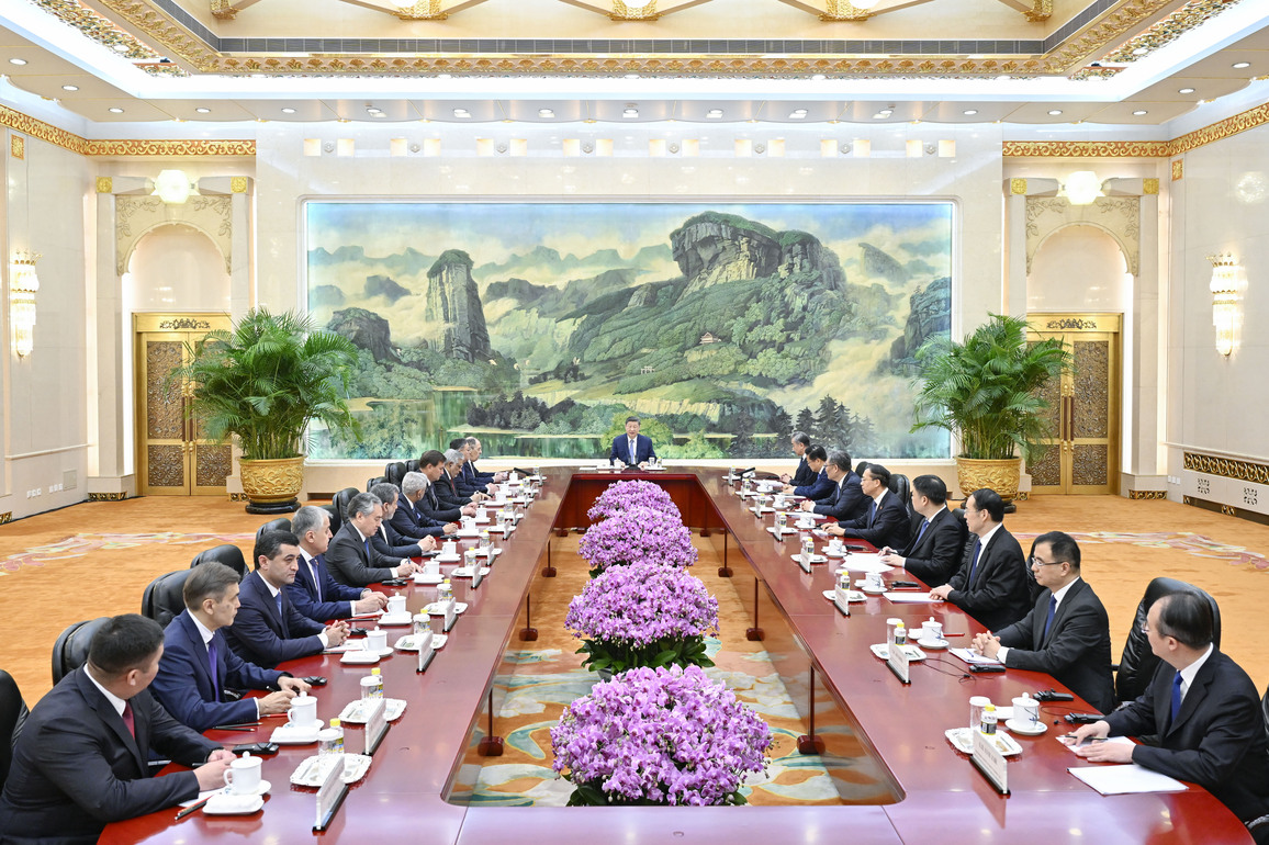 CHINA-BEIJING-XI JINPING-SCO COUNCIL OF FOREIGN MINISTERS MEETING-FOREIGN DELEGATIONS-MEETING (CN)