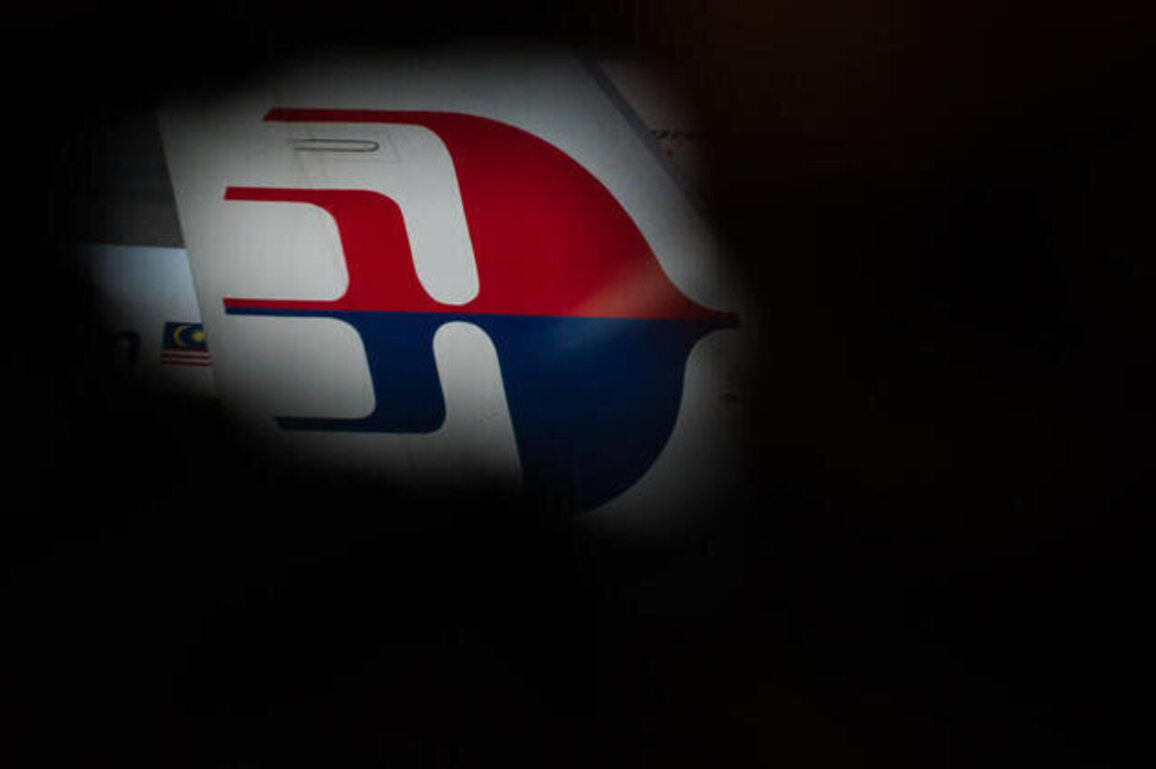Malaysia says search for long-missing flight MH370 to resume