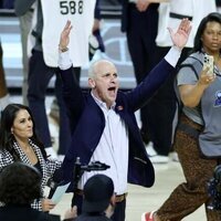 Huskies bark, bite as 'underdog,' bury Illinois again