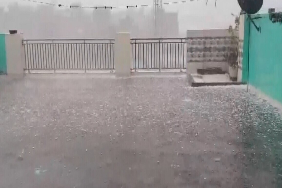 Rains lashes parts of Delhi