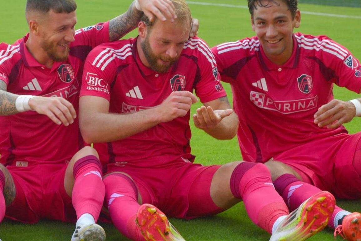 St. Louis SC ties LA Galaxy as Klauss scores a hat trick