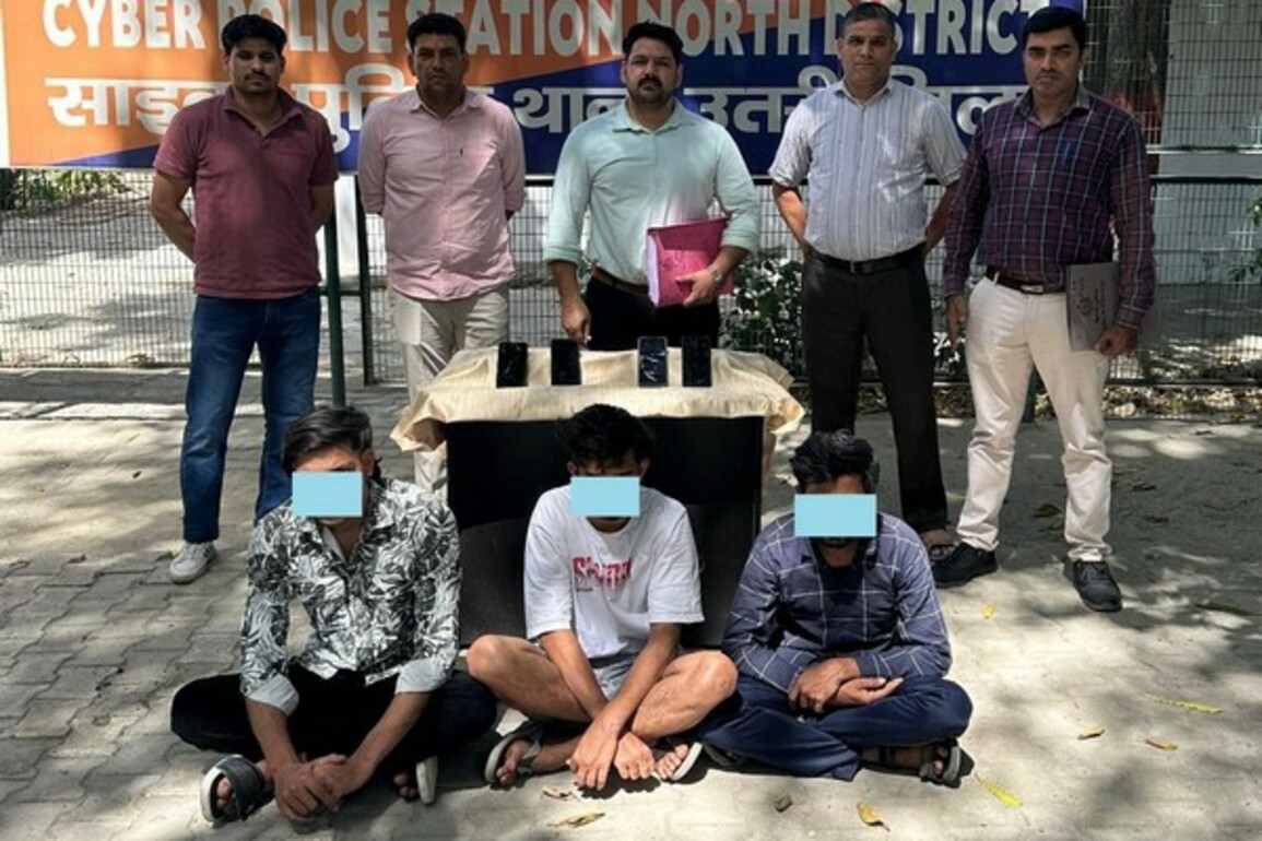 Major drug bust in Delhi: Two arrested with 10 Kg of Ganja