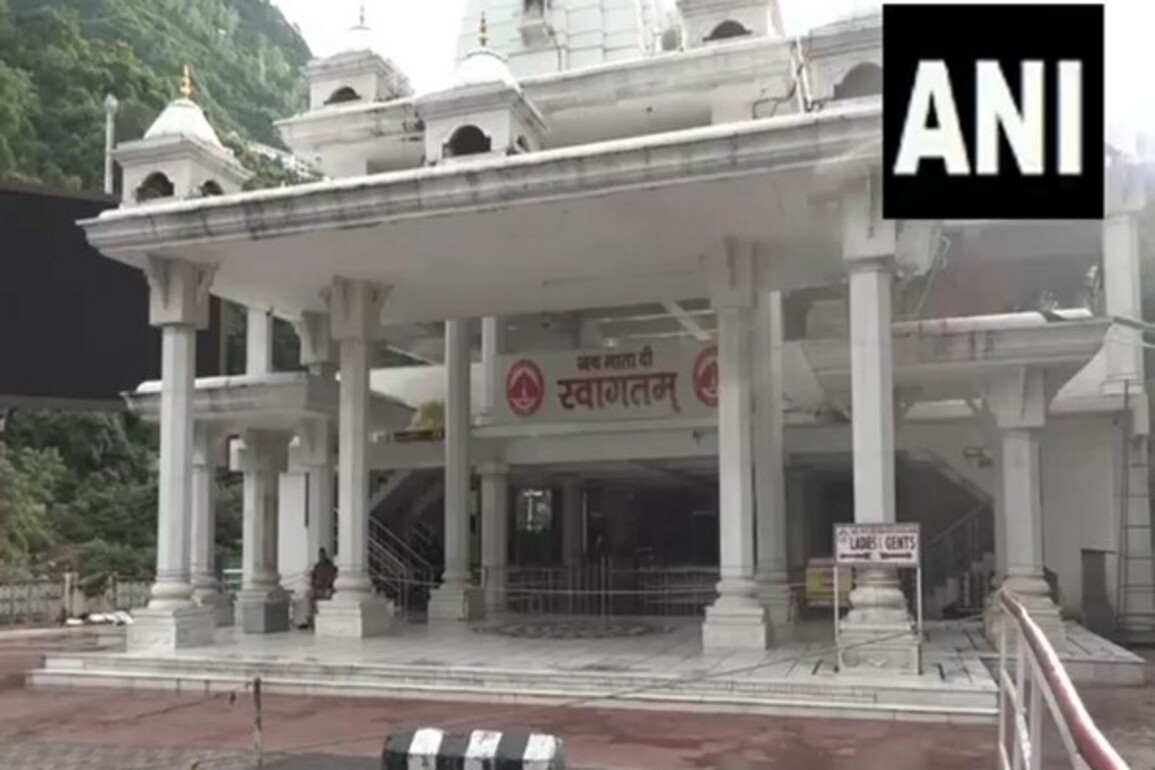 J-K: Vaishno Devi Yatra remains suspended following landslides in Katra