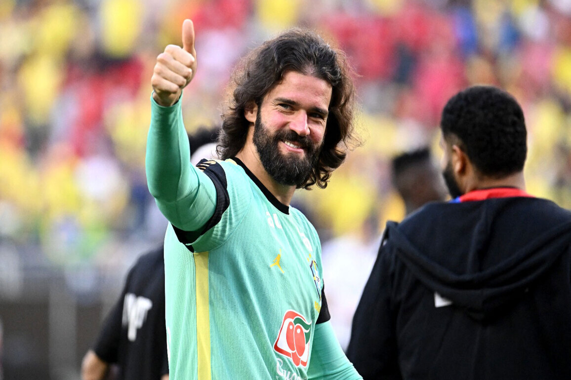'Live our dream, enjoy it, lead': Brazil goalkeeper Alisson moved by brother Muriel's letter ahead of FIFA World Cup