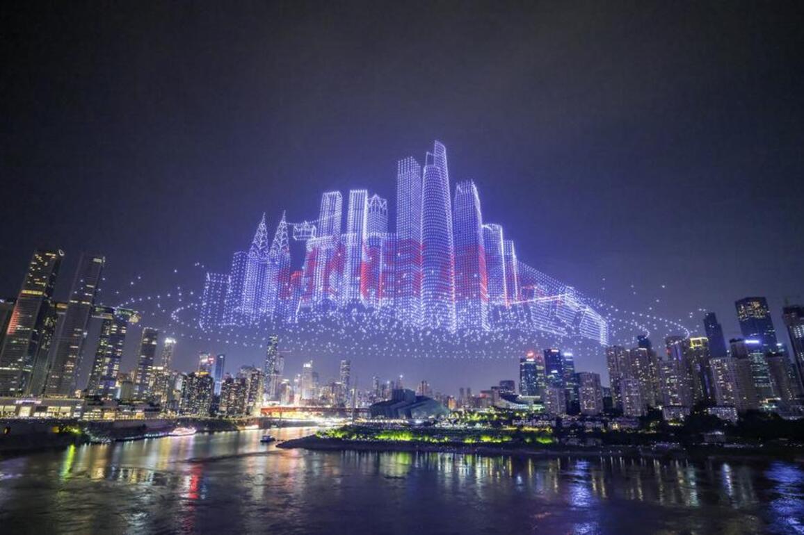 Drone light shows heat up tourism in China's Chongqing