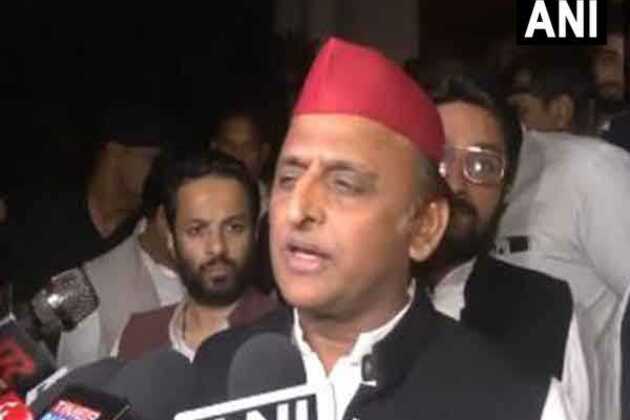 "Govt figures show worst law and order situation is in Uttar Pradesh": Akhilesh Yadav