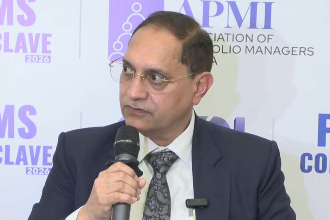 Using AI for 'real-time tracking' of financial influencers giving illegal investment advice: SEBI Chief