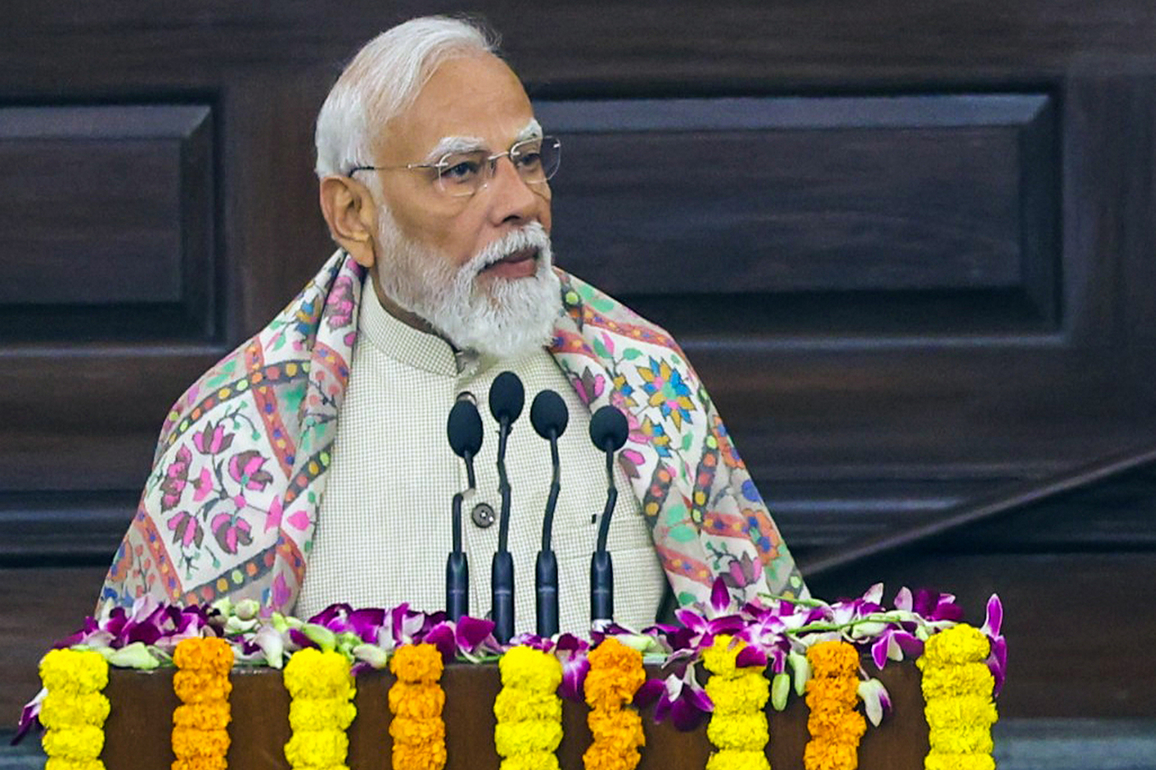 "His works and ideals inspire innumerable people": PM Modi pays tribute to Tamil poet Thiruvalluvar