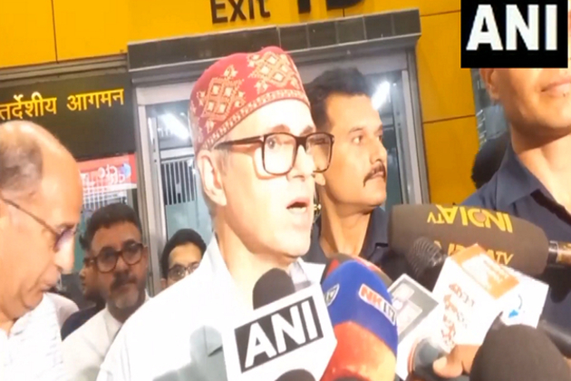 "Tourists are coming back to Kashmir in good numbers": CM Abdullah wants people from West Bengal to visit valley
