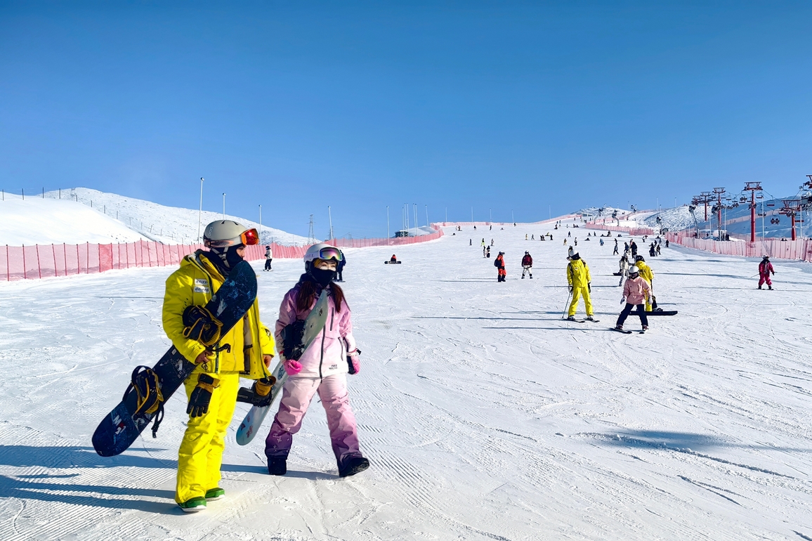 (SP)CHINA-XINJIANG-ALTAY-SNOW-TOURISM