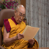 Barack Obama, Bill Clinton wish Dalai Lama on his 90th birthday