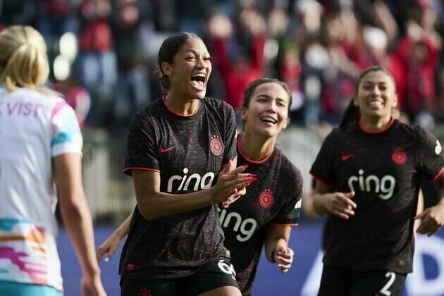 Reilyn Turner lifts Thorns into semis with 1-0 win over Wave