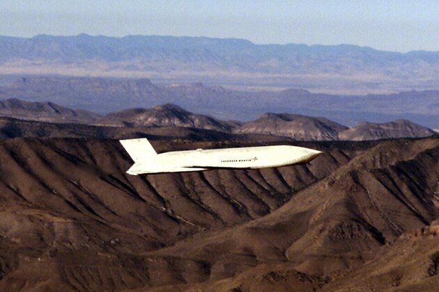 Lockheed, RTX see growth as Pentagon rebuilds weapons stocks