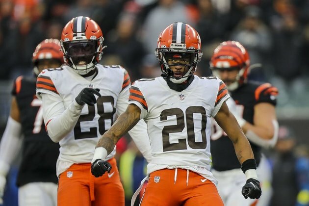Reports: 2 Browns players held at gunpoint in robbery