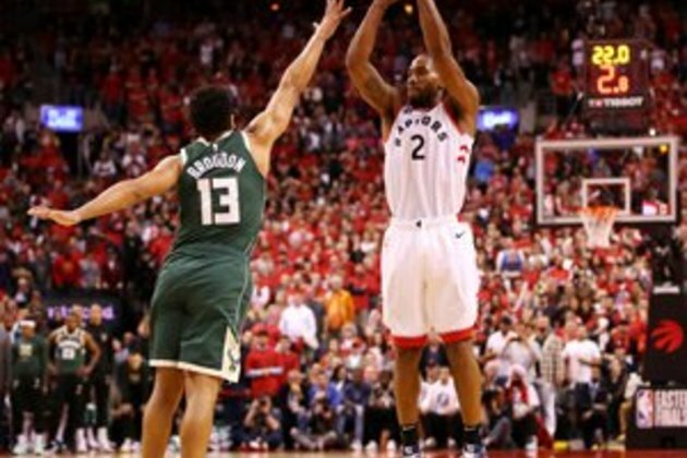 Family tragedy taught Kawhi to enjoy life and hoops