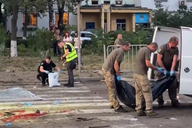 Deadly strike on Kyiv kills 10, Ukraine runs out of Patriot missiles 