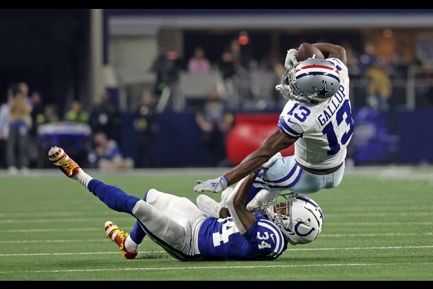 Cowboys hope to maintain momentum against reeling Texans