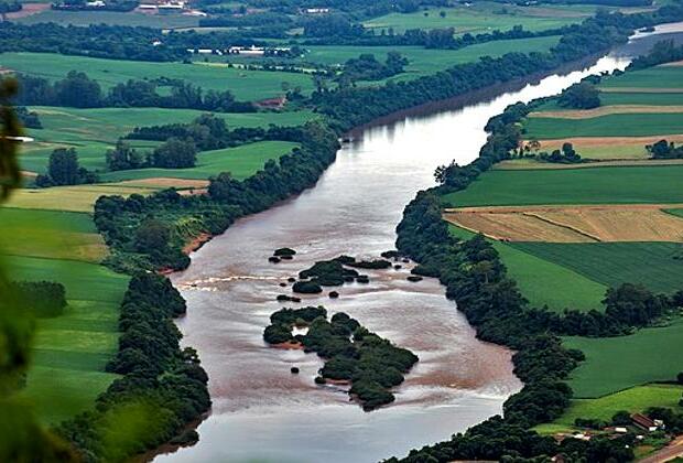 Nine die crossing Rio Grande river from Mexico to US