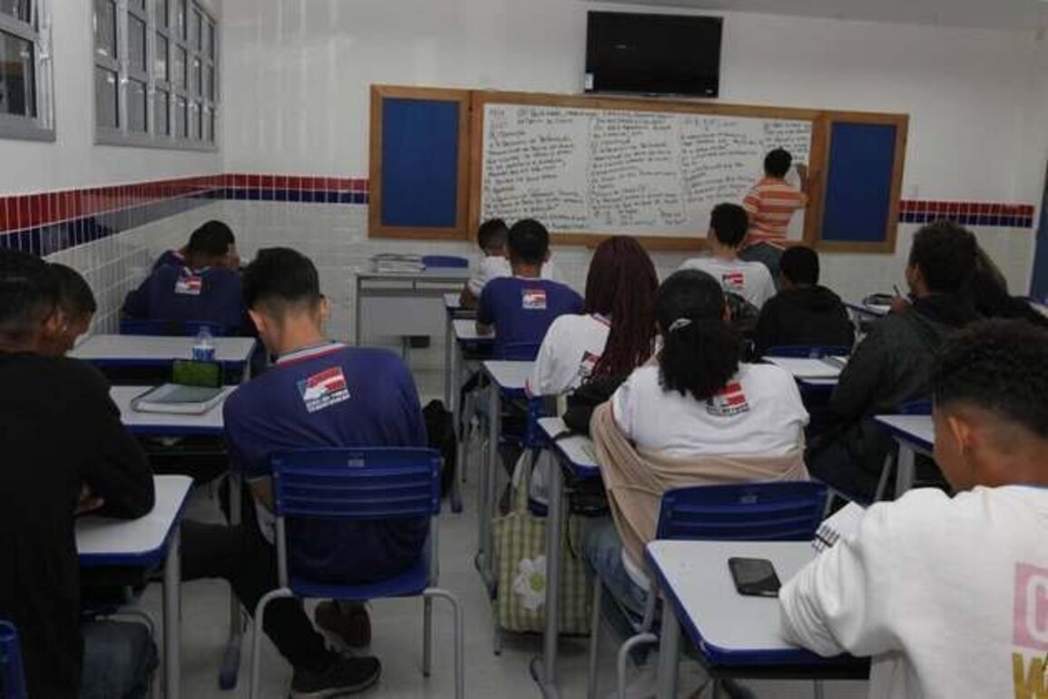 New Data on Censorship and Harassment of Brazil's Educators