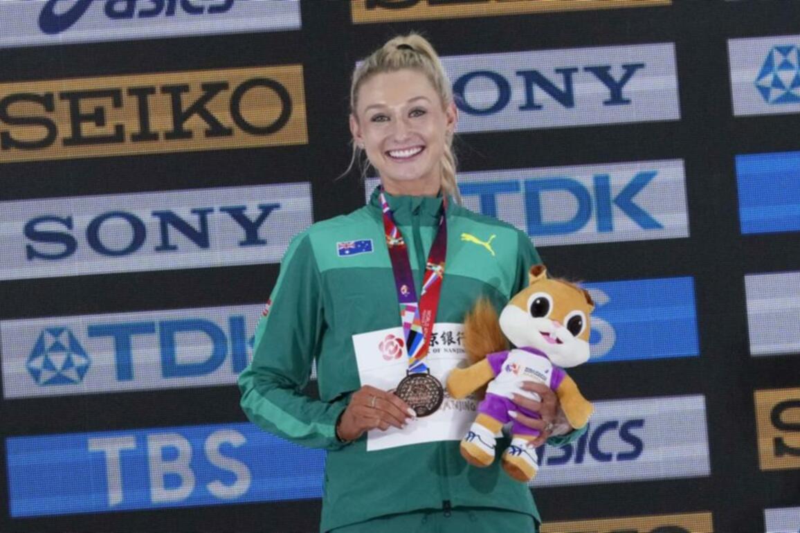 Hull an inspiration to fellow Aussie medallist Robinson