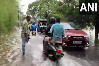 Kerala: Heavy rains in Kannur, Kakkad river water-level rises; several areas waterlogged