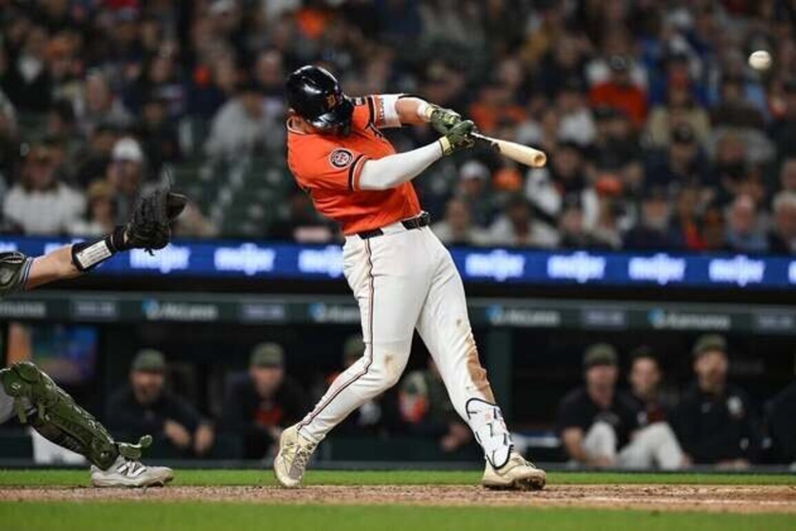 Tigers edge Blue Jays on Spencer Torkelson's late hit