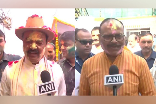 Uttar Pradesh: Brajesh Pathak, Keshav Prasad Maurya along with several BJP leaders lead vibrant Holi celebrations