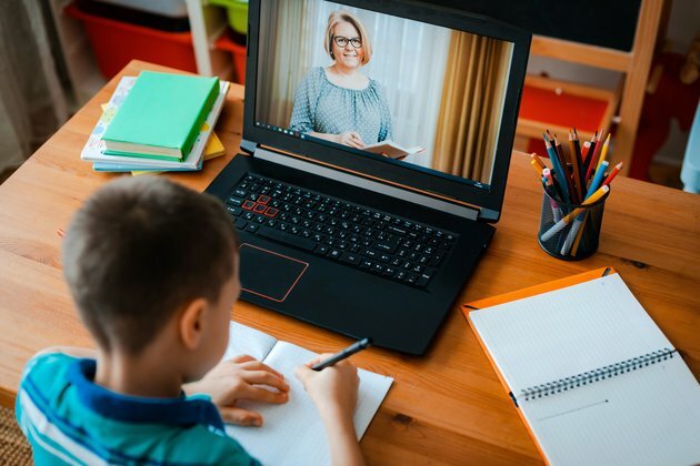 Pandemic shows that everyone should have access to free broadband