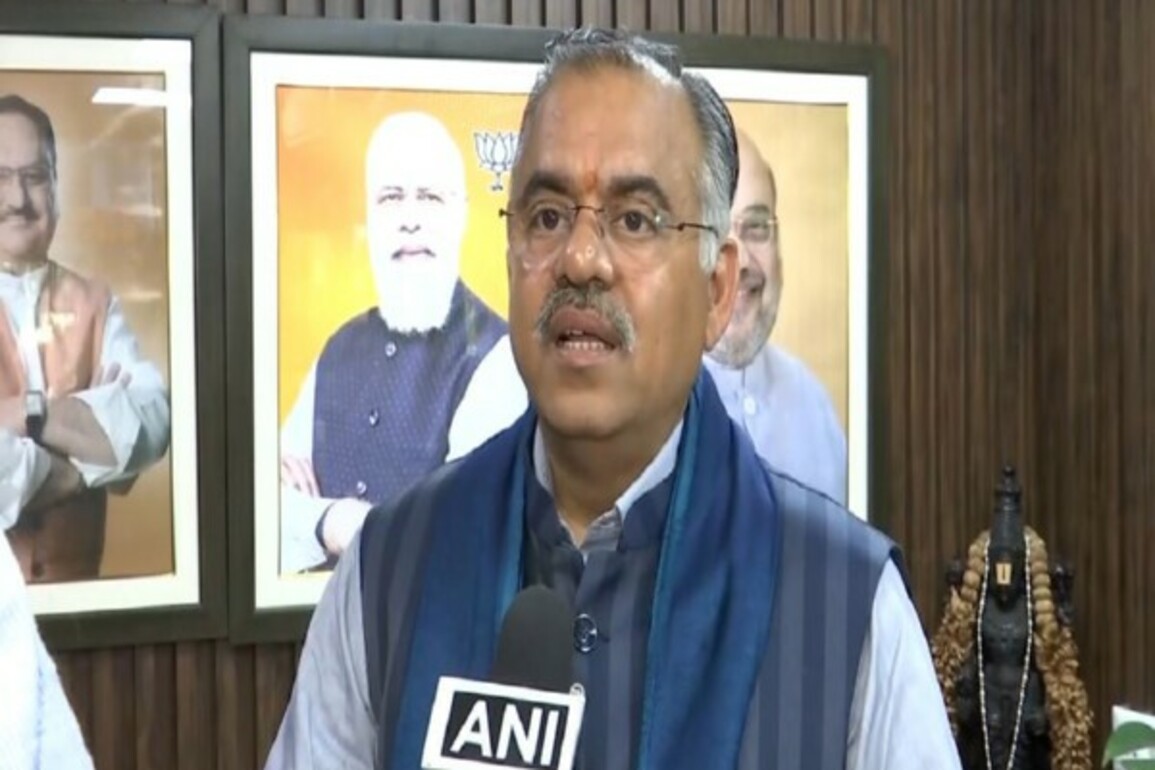 Stop misleading people in name of religion: Tarun Chugh slams Owaisi for criticising Waqf Bill
