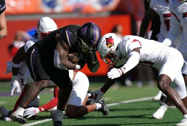 Louisville holds off Washington's rally to win Sun Bowl