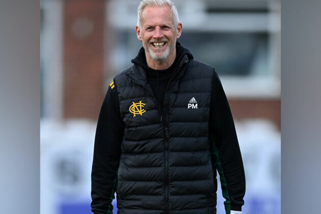 Melbourne Stars announces a two year extension for their head coach Peter Moores