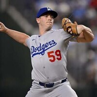 Dodgers re-sign RHP Evan Phillips to one-year deal