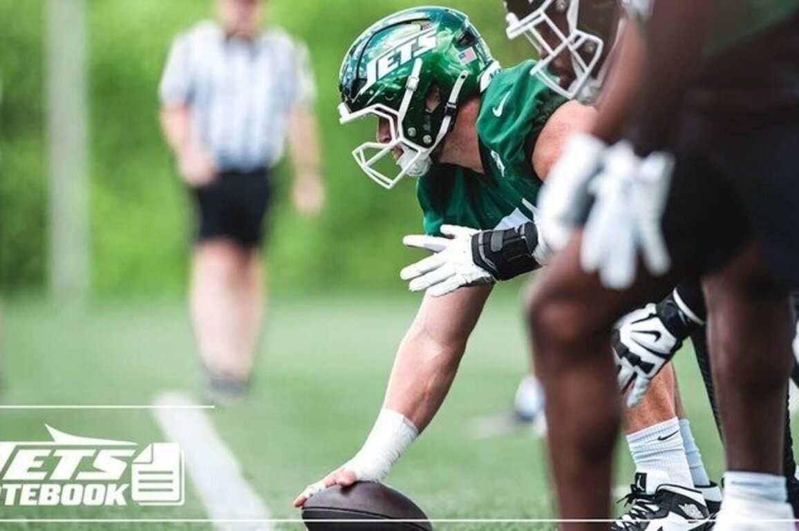 Notebook | Jets C Josh Myers: 'I Love Everyone in Here'